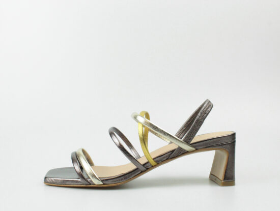 NUMA10*COMOB