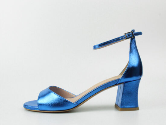 MILVIA1*LABLU