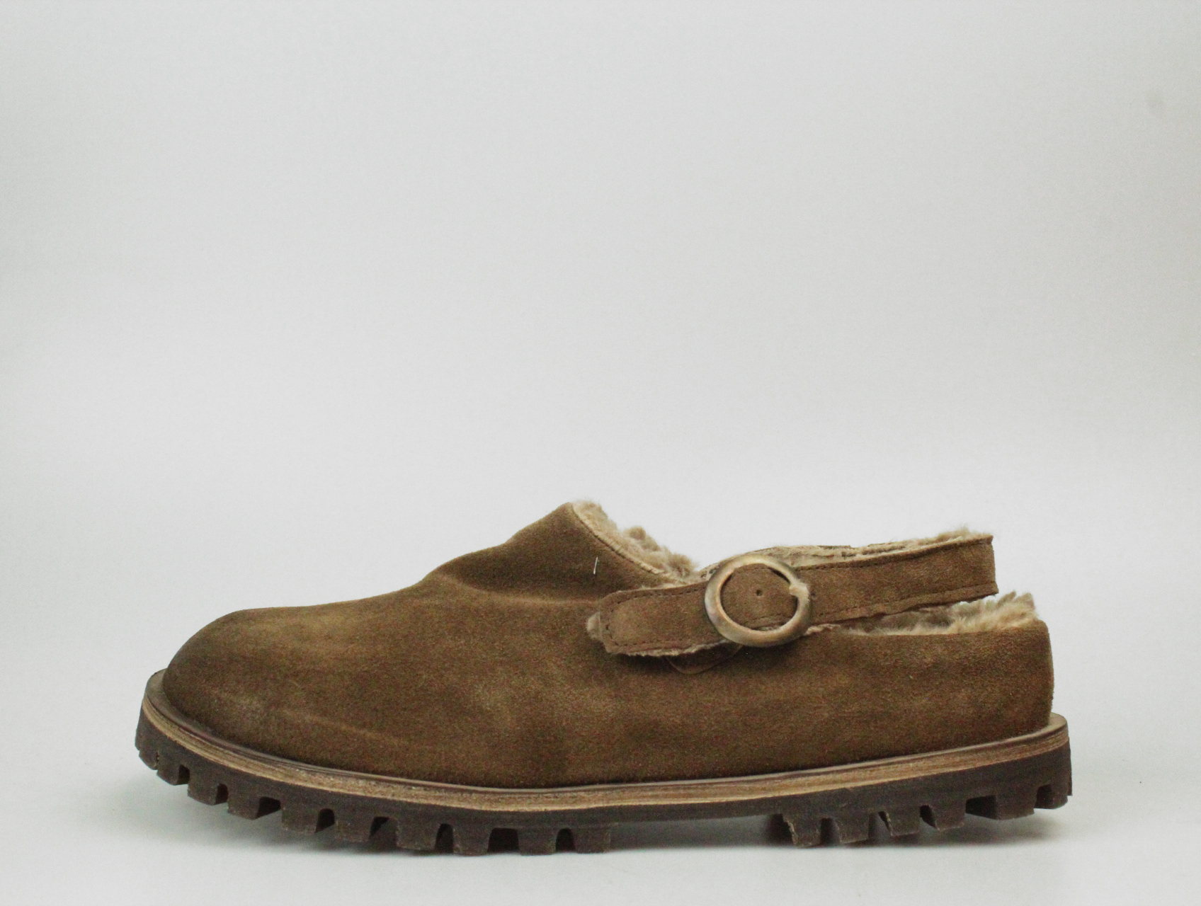 IOLE05.CAMO.M