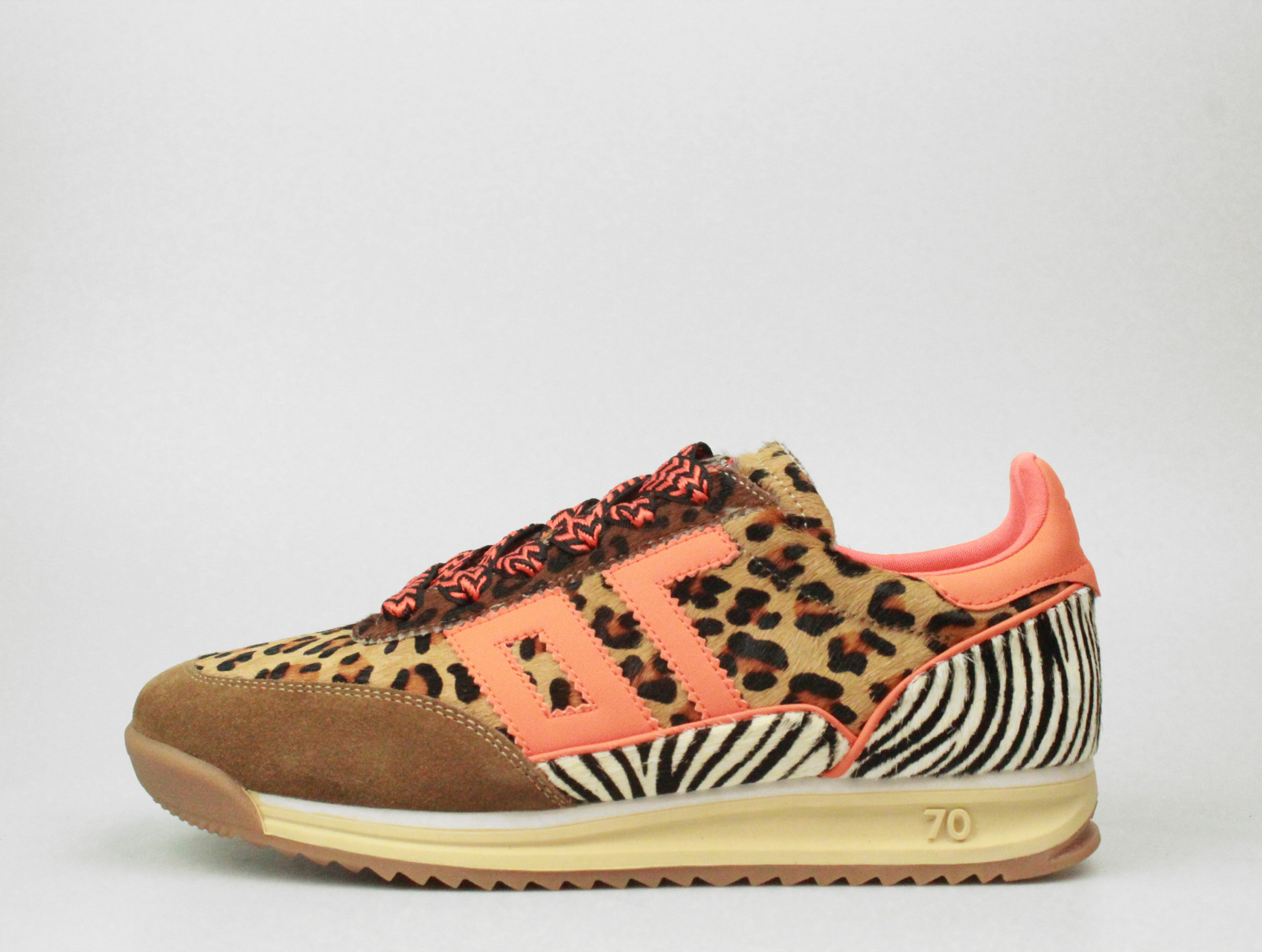 JOGGER*ZEBRCU