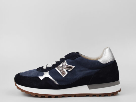 MANIA*BLUJEANS